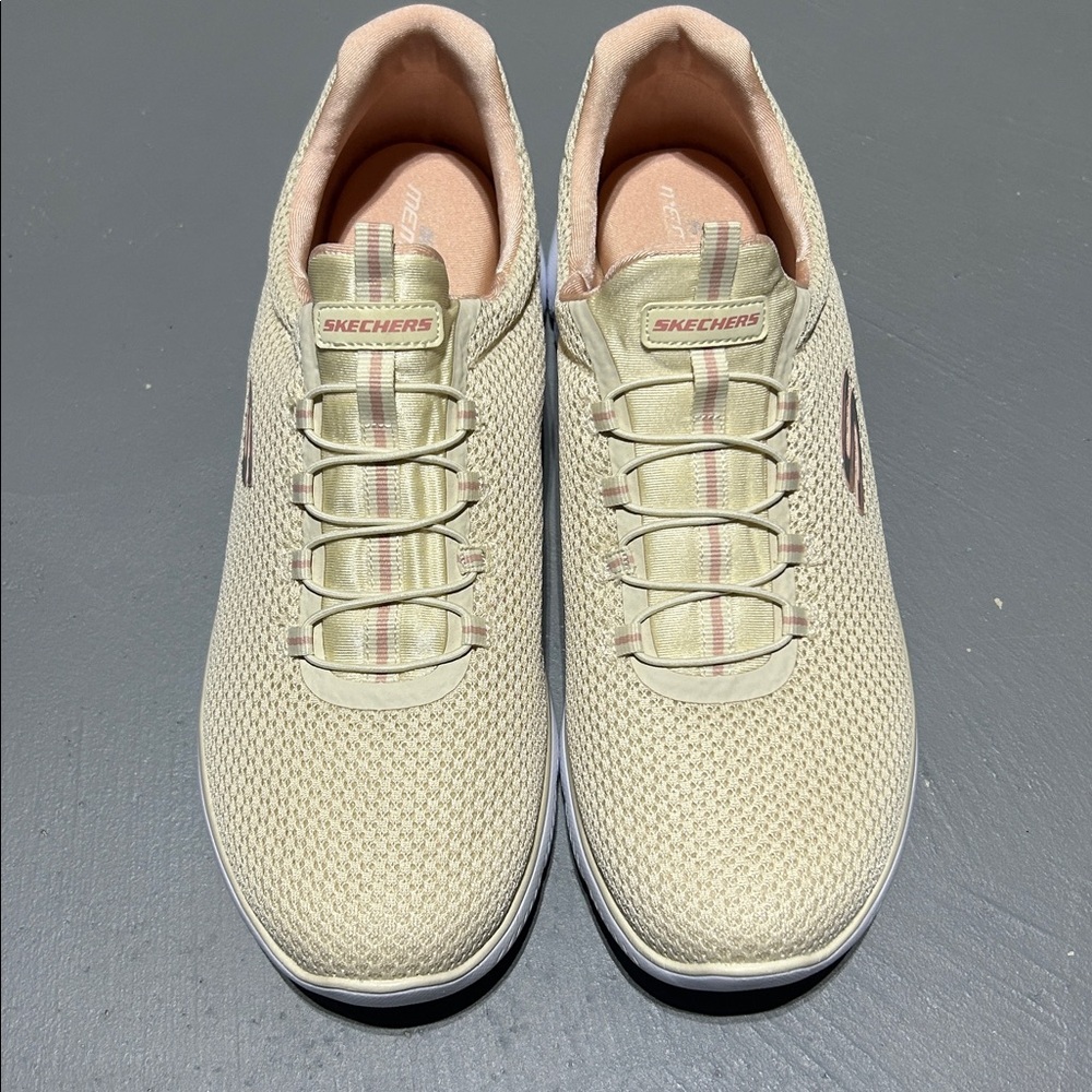 Sketchers Memory Foam Insole Sneaker Shoes (Women’s Size 11) - Picture 7 of 11